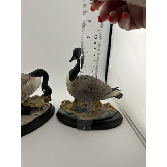 BOEHM Canadian Geese Porcelain Figurines Set of Two w/ Stands 1953 #408N #408 - Picture 13 of 14
